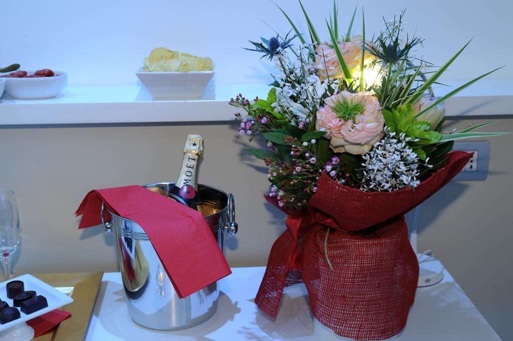 H5-5H Luxury Room Maranello Buitenkant foto