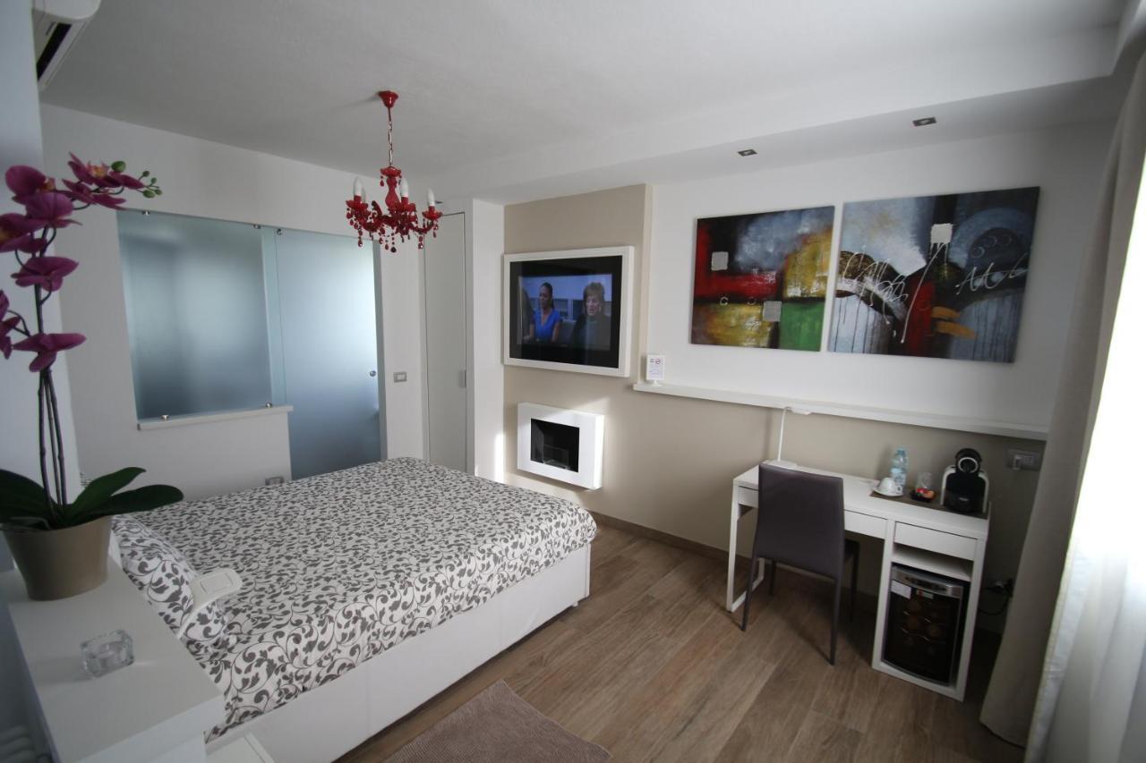 H5-5H Luxury Room Maranello Buitenkant foto