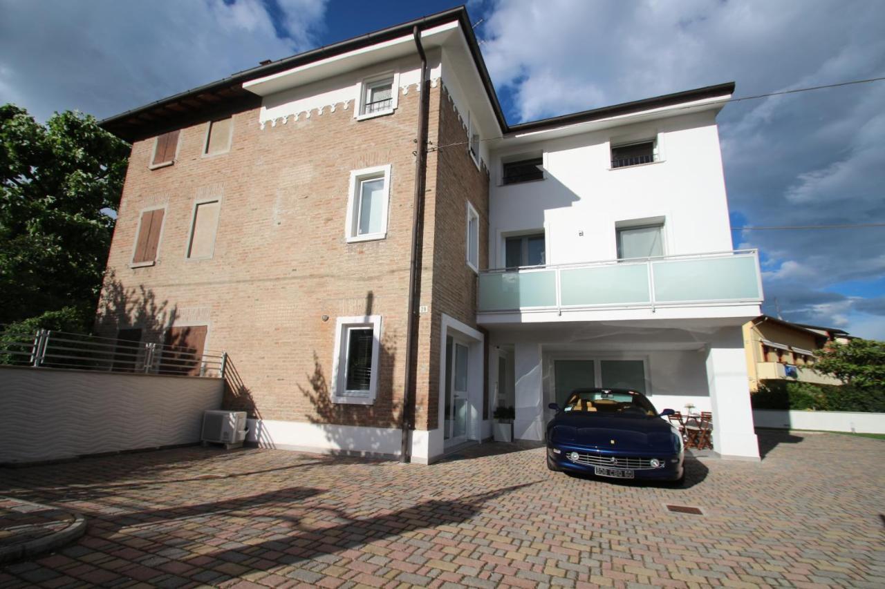 H5-5H Luxury Room Maranello Buitenkant foto