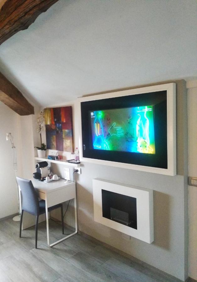 H5-5H Luxury Room Maranello Buitenkant foto